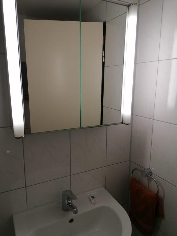 Hotel Haus Hildegard Нидеркрюхтен Экстерьер фото