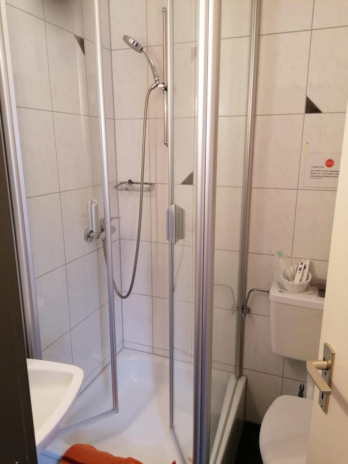 Hotel Haus Hildegard Нидеркрюхтен Номер фото